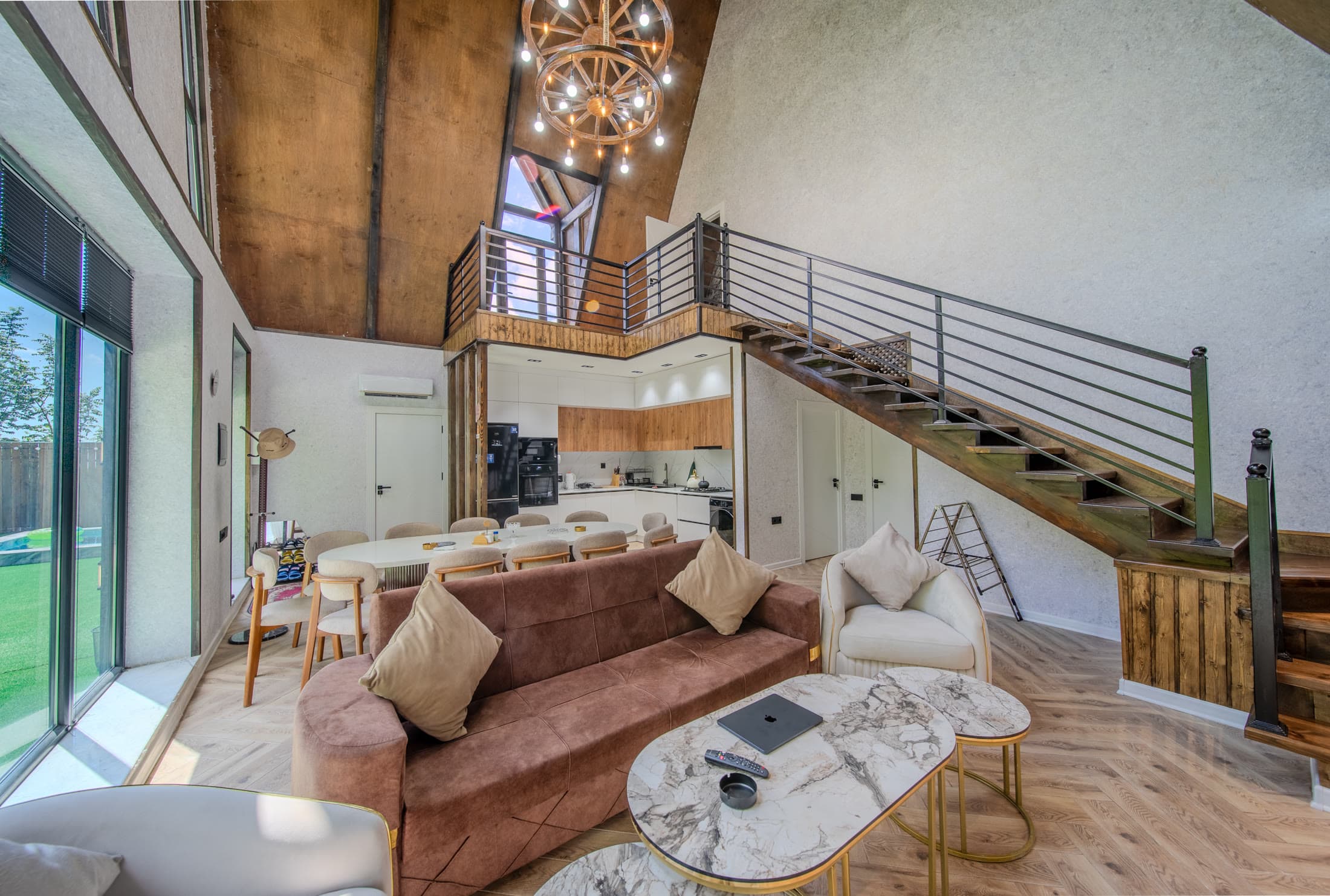 Living lounge and dining